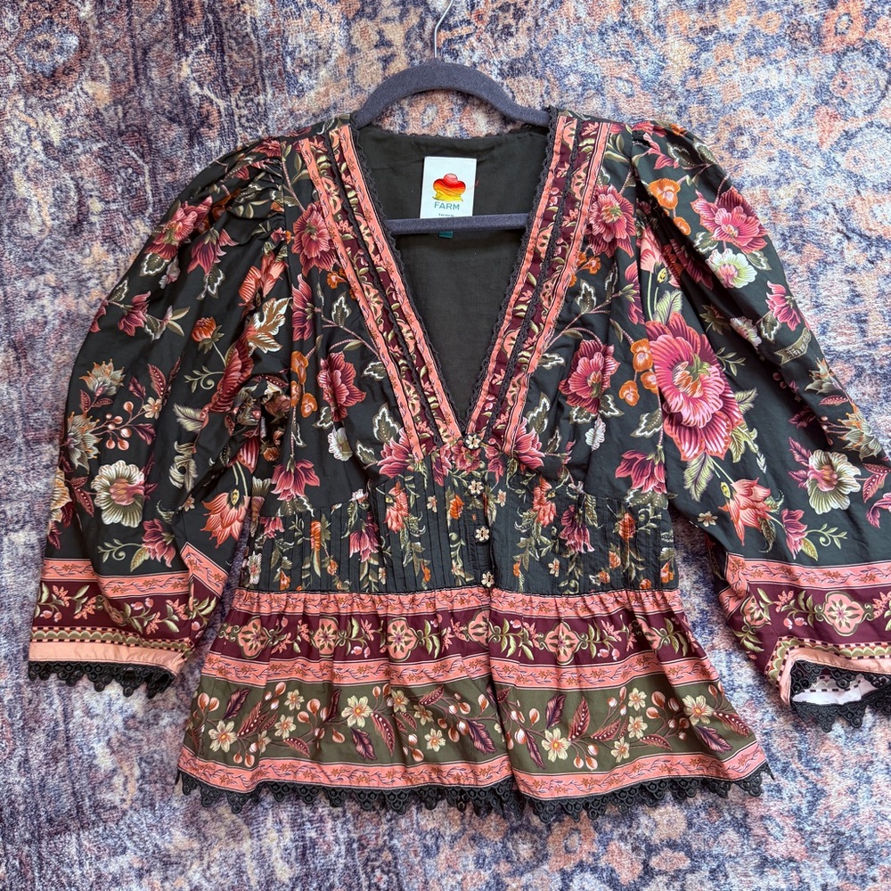 Farm Rio Peplum Blouse Size Medium